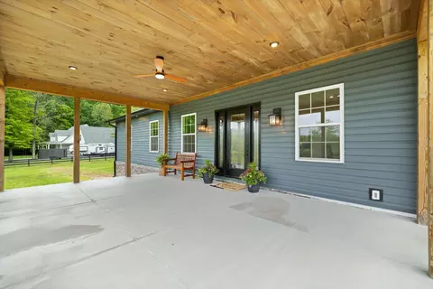 Exterior - 236 Whitaker Rd, Eubank, KY 42567 photo 6 of 7