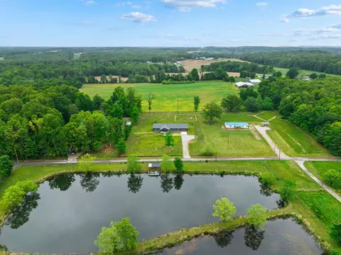 View/Area - 236 Whitaker Rd, Eubank, KY 42567 photo 2 of 7