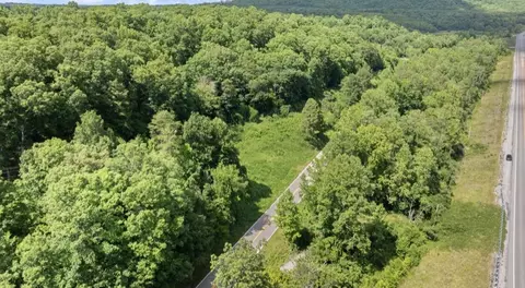 7611 Hwy 1044, Pine Knot, KY 42635