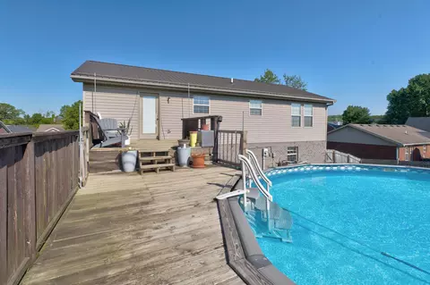Exterior - 2078 Jd Cir, Berea, KY 40403 photo 8 of 8