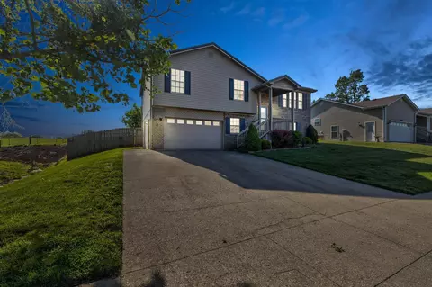 2078 Jd Cir, Berea, KY 40403