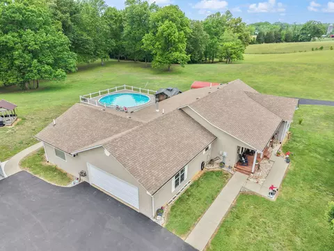 5764 E Kentucky 619, Russell Springs, KY 42642