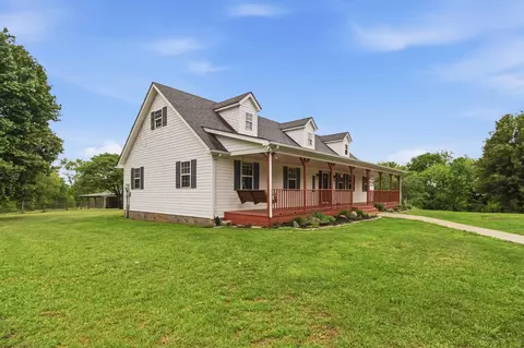 04330 Kentucky 906, Hustonville, KY 40437
