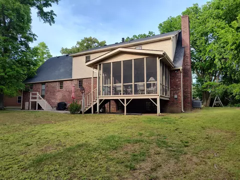 Exterior - Undisclosed, Berea, KY 40403 photo 7 of 23