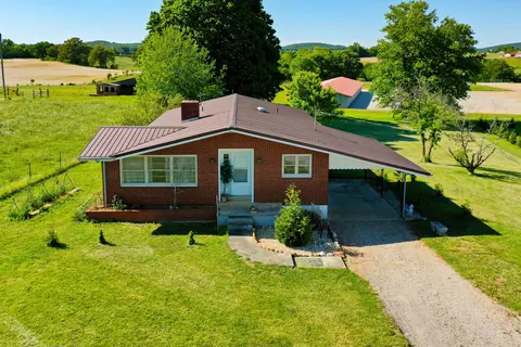 142 Highway 3284, Monticello, KY 42633