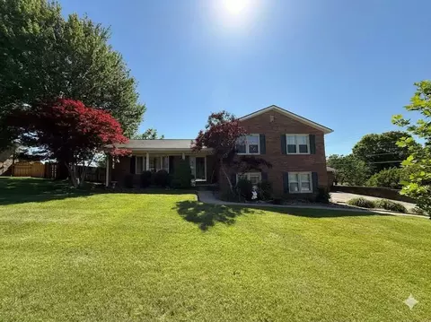 531 Springhill Rd, Danville, KY 40422