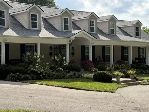 2830 Old Lemons Mill Rd, Lexington, KY 40511