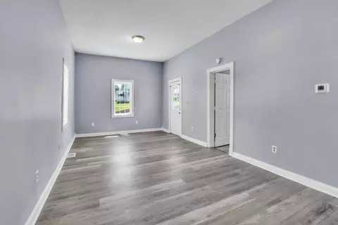 Living - 14989 Kentucky 1247, Eubank, KY 42567 photo 2 of 2