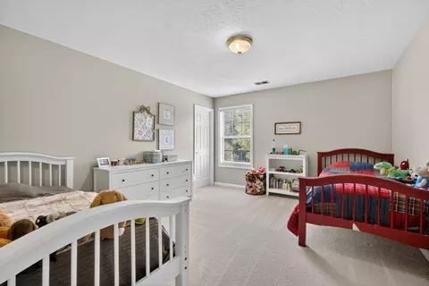 Bedroom - 178 Old Post Rd, Paris, KY 40361 photo 3 of 5