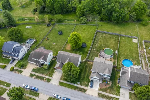 View/Area - 178 Old Post Rd, Paris, KY 40361 photo 2 of 6