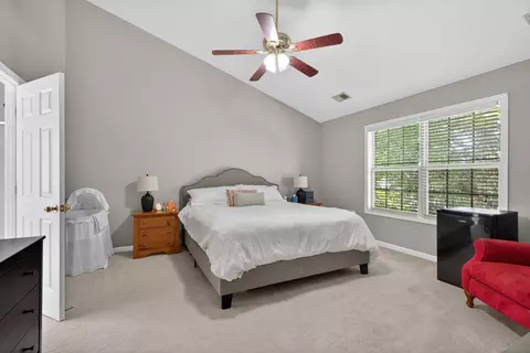 Bedroom - 178 Old Post Rd, Paris, KY 40361 photo 1 of 5
