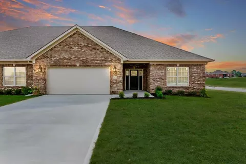 919 Paddock Ct, Richmond, KY 40475
