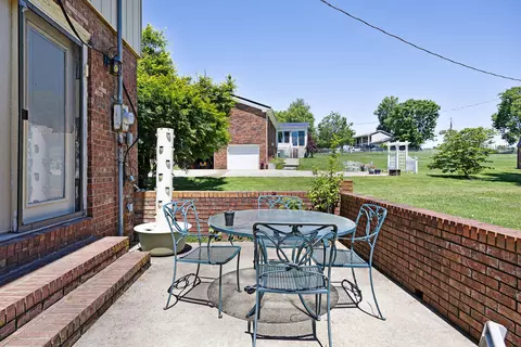 Exterior - 53 Mockingbird St, Lancaster, KY 40444 photo 7 of 13
