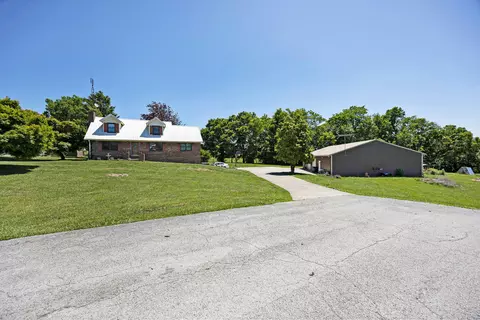 53 Mockingbird St, Lancaster, KY 40444