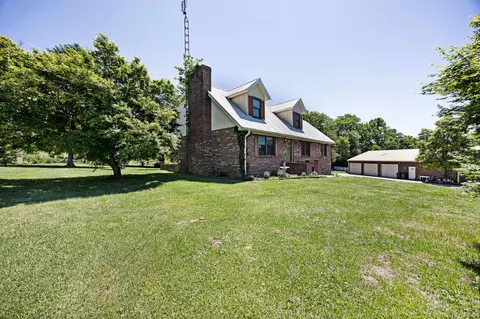 Exterior - 53 Mockingbird St, Lancaster, KY 40444 photo 3 of 13