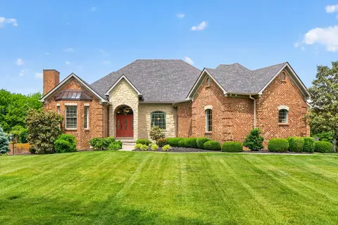 302 Golf Club Dr, Nicholasville, KY 40356