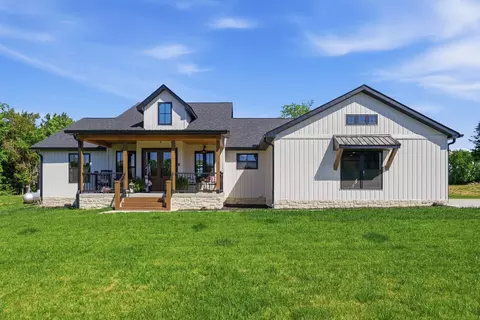 80 Leatherwood Ln, Nicholasville, KY 40356