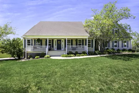 1665 Glensboro Rd, Lawrenceburg, KY 40342