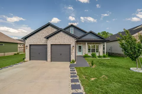 2772 Sullivans Trce, Lexington, KY 40511
