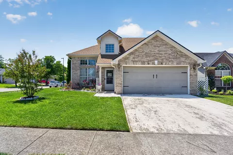 2700 Green Valley Ct, Lexington, KY 40511
