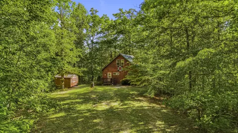 7468 Hardwicks Creek Rd, Clay City, KY 40312