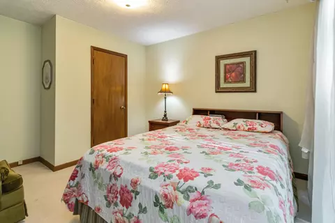Bedroom - 46 Little Current Trl, Corbin, KY 40701 photo 7 of 9