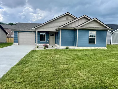 114 Bow Bridge Dr, Berea, KY 40403