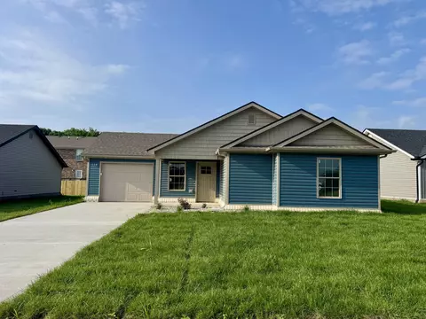 114 Bow Bridge Dr, Berea, KY 40403