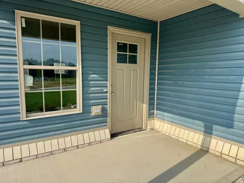 Exterior - 114 Bow Bridge Dr, Berea, KY 40403 photo 3 of 6