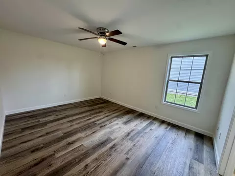 Bedroom - 114 Bow Bridge Dr, Berea, KY 40403 photo 1 of 5