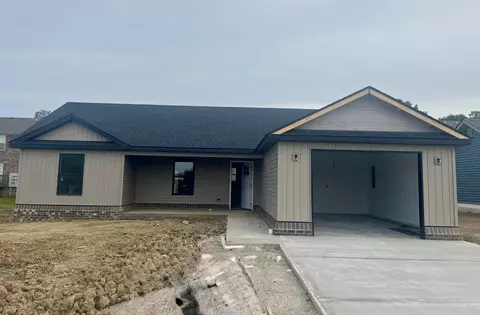 116 Bow Bridge Dr, Berea, KY 40403