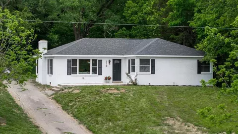 210 Helm St, Stanford, KY 40484