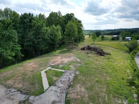 1879 Eatontown Rd, Corbin, KY 40701