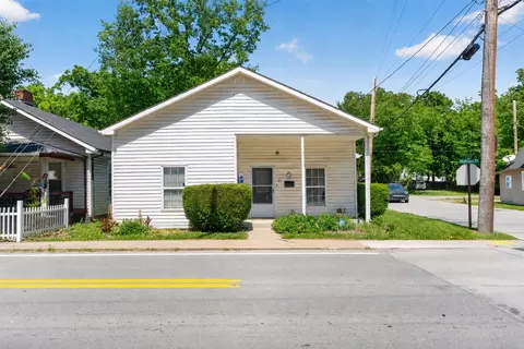 372 Holmes St, Frankfort, KY 40601