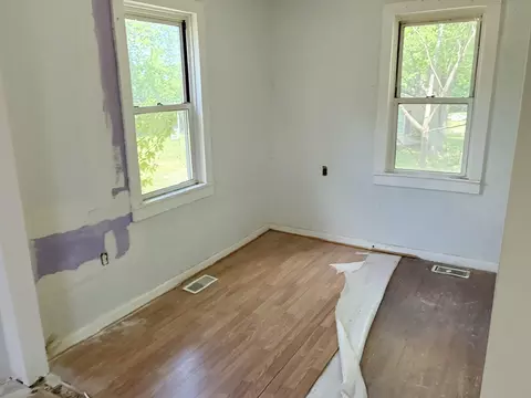 Bedroom - 400 Flint Rd, Waco, KY 40385 photo 2 of 2