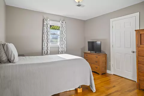 Bedroom - 51 Faubush Rd, Nancy, KY 42544 photo 3 of 5