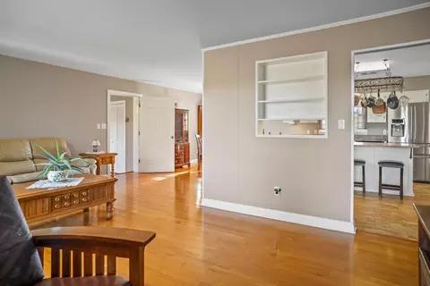 Living - 51 Faubush Rd, Nancy, KY 42544 photo 1 of 7