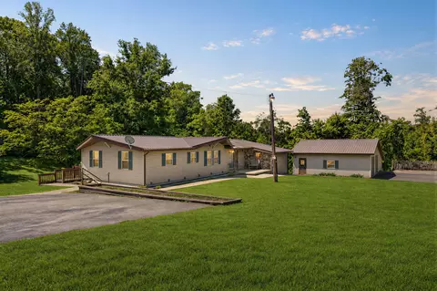 308 Dale Hollow Manor Rd, Albany, KY 42602