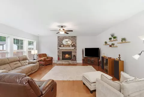 Living - 117 Waterside Dr, Georgetown, KY 40324 photo 1 of 1