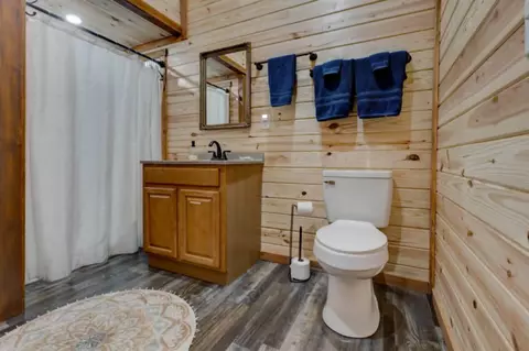 Bath - 3485 Pilot Rd, Stanton, KY 40380 photo 1 of 1