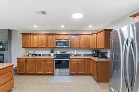 Kitchen - 113 Emerson Trl, Georgetown, KY 40324 photo 1 of 5