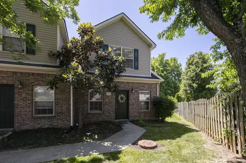 1123 Oatlands Park, Lexington, KY 40509