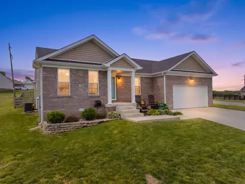 128 Max Cavnes Rd, Danville, KY 40422