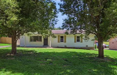 149 Joy St, Lawrenceburg, KY 40342