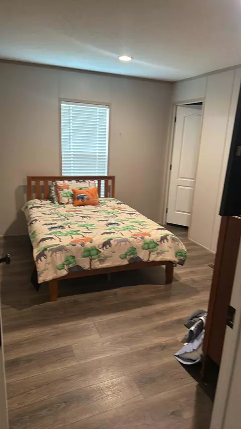 Bedroom - 31 Dean Ln, Gray, KY 40734 photo 1 of 2