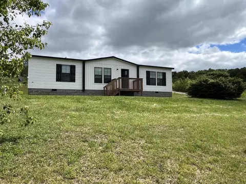 31 Dean Ln, Gray, KY 40734