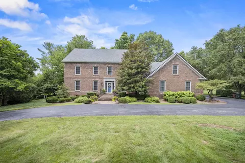 1788 Bahama Rd, Lexington, KY 40509