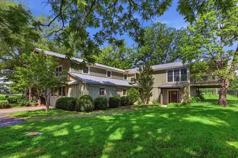 4351 Bethel Rd, Lexington, KY 40511