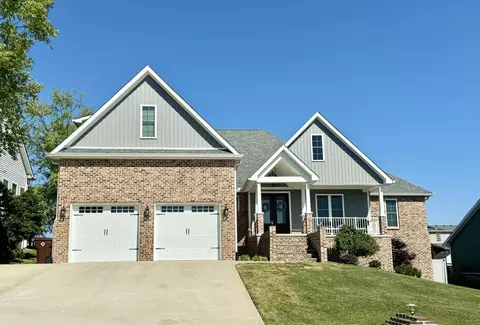 146 Hawthorne Dr, Winchester, KY 40391