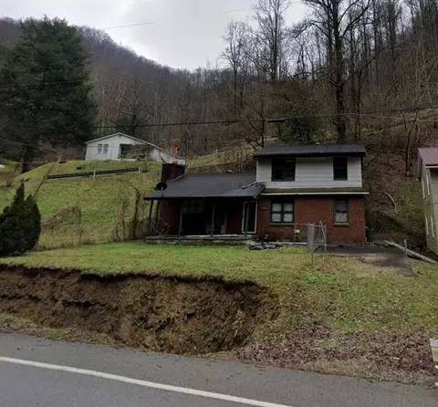 19905 Grapevine Rd, Phyllis, KY 41554